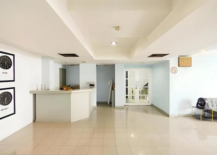 Cloudy A Chidlom - คลาวด์ดี้ เอ ชิดลม Apartment Bangkok