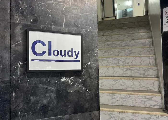 Cloudy A Chidlom - คลาวด์ดี้ เอ ชิดลม Apartment *